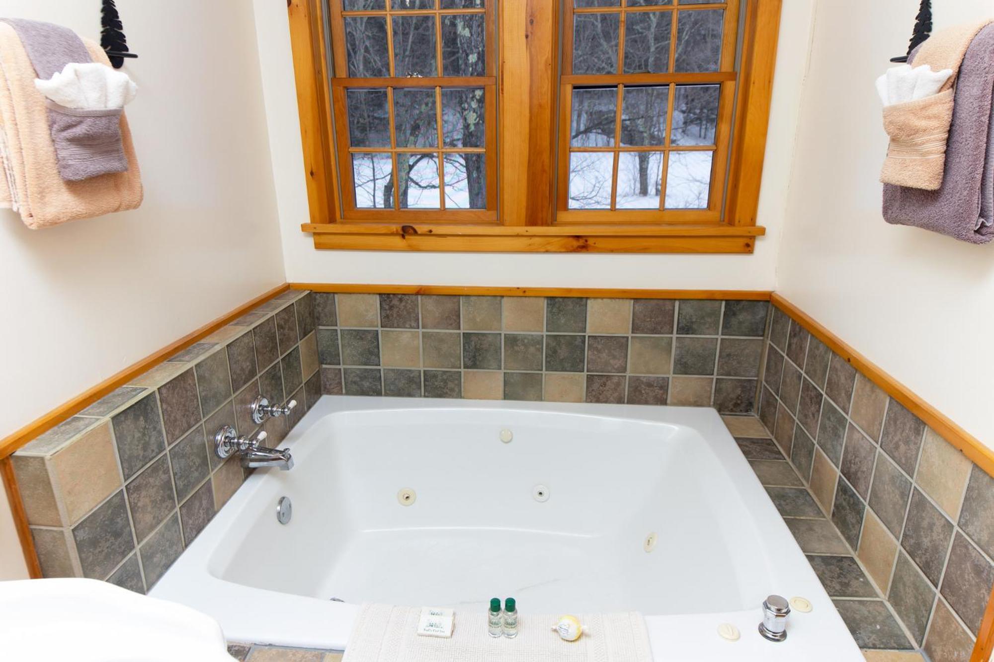 Trails End Inn Keene Valley 외부 사진